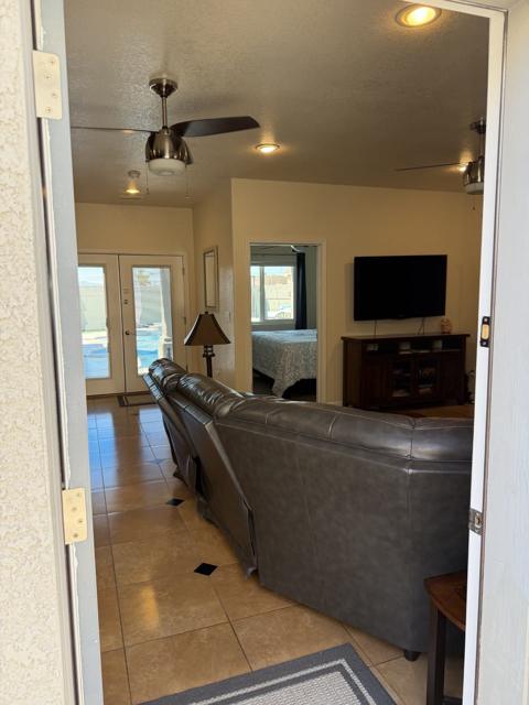 Living room: View from entry door.